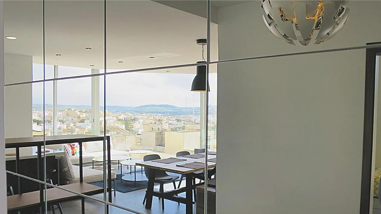 Luxury Central Hilltop Apartment With Great Views Naxxar